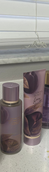 Victoria’s Secret Love Spell – Fragrance Mist 250 ml